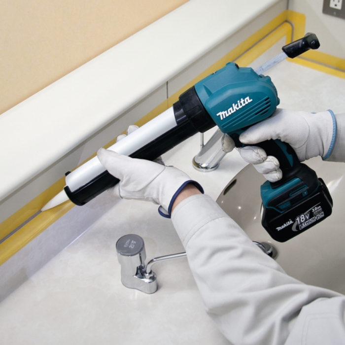 MAKITA FUGEPISTOL 300ML PATRON SOLO