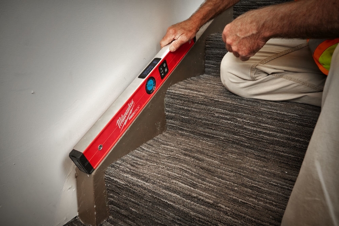 MILWAUKEE VATER DIGITAL 60CM
