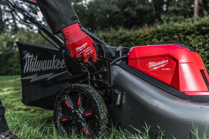 MILWAUKEE GRESSKLIPPER M18 F2LM53-0