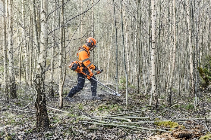 HUSQVARNA SKOGRYDDESAG 545FXT M/SELE