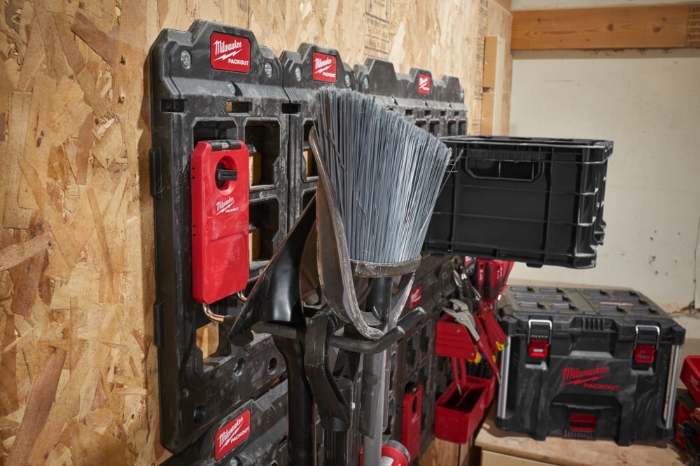 MILWAUKEE UTSTYRSKROK PACKOUT RETT