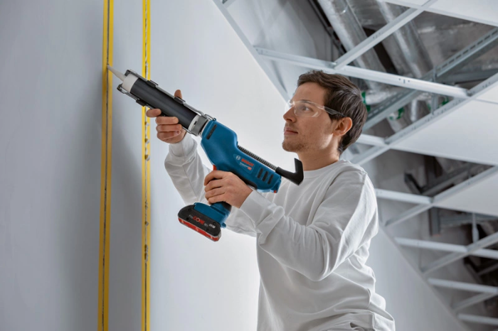 BOSCH FUGEPISTOL GCG 18V-310 SOLO