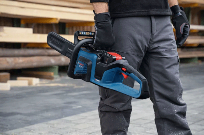 Bosch Kjedesag  GKE 18V-40 Solo