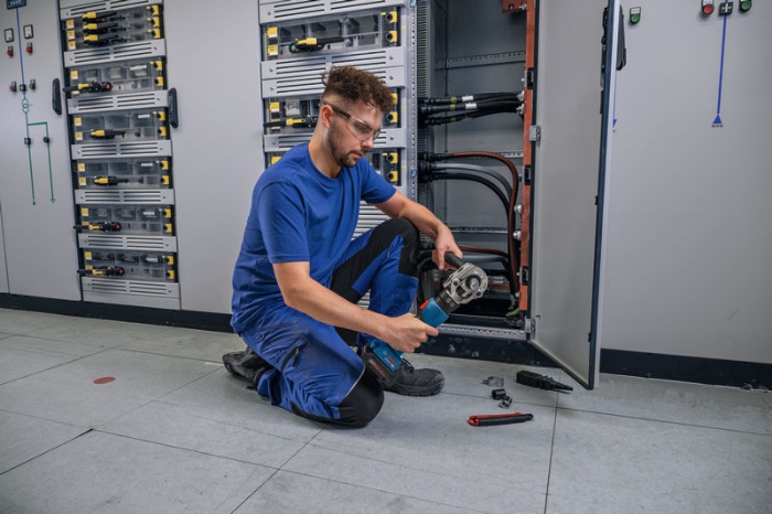 Bosch pressverktøy GPH 18V-60 SOLO XL-Boxx