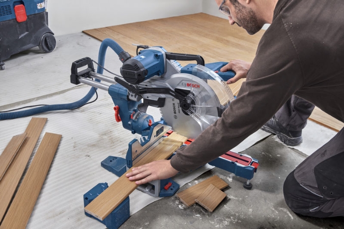 Bosch Kapp- og Gjærsag GCM 340-305 D