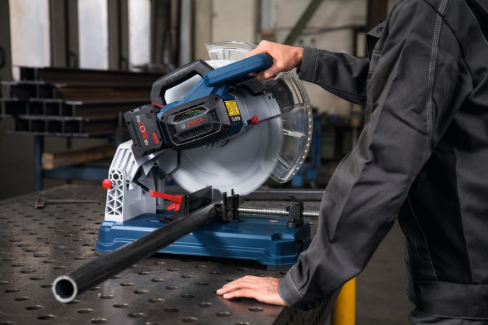 Bosch Metallkappsag GCD 18V-355