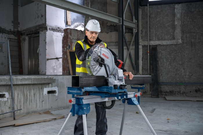 Bosch Metallkappsag GCD 18V-355