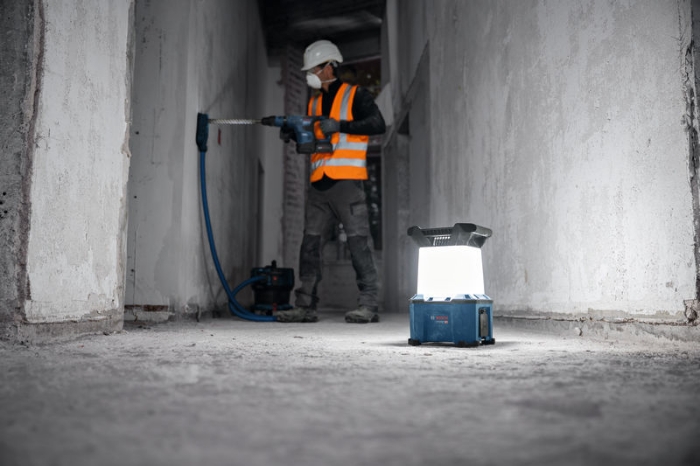 Bosch Arbeidslampe GLA 18VH-7500 Solo