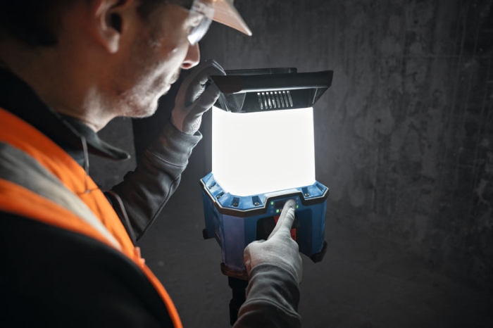 Bosch Arbeidslampe GLA 18VH-7500 Solo