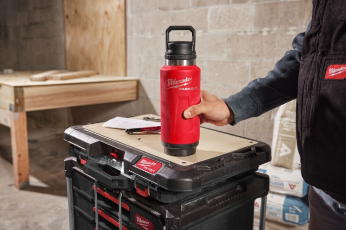 Milwaukee Termoflaske Packout 1065ML Rød