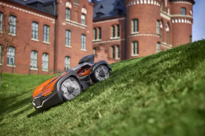 Husqvarna Automower 535 AWD Epos