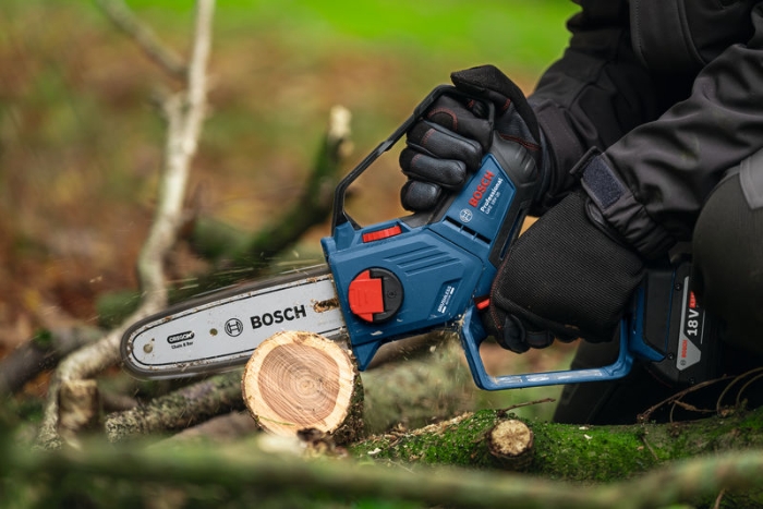 Bosch Kjedesag GKE 18V-20 Solo