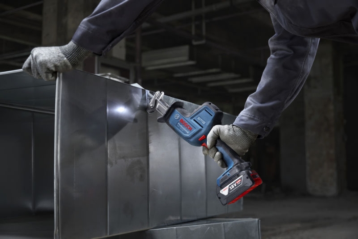 Bosch Bajonettsag GSA 18V-24 Solo L-BOXX