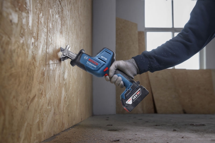 Bosch Bajonettsag GSA 18V-24 Solo L-BOXX