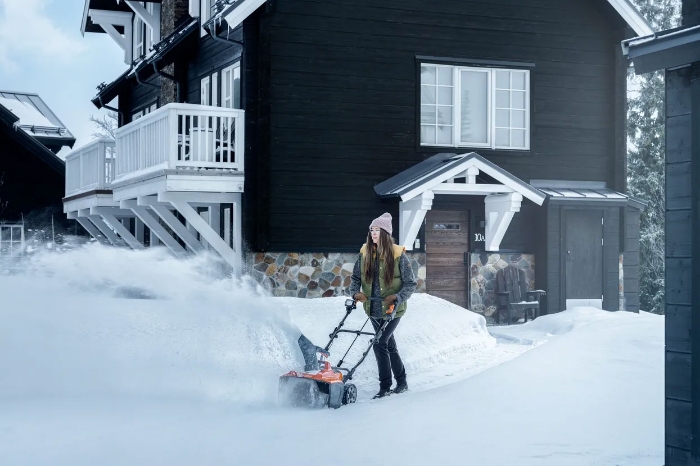 Husqvarna Snøfreser ST 143I 43CM