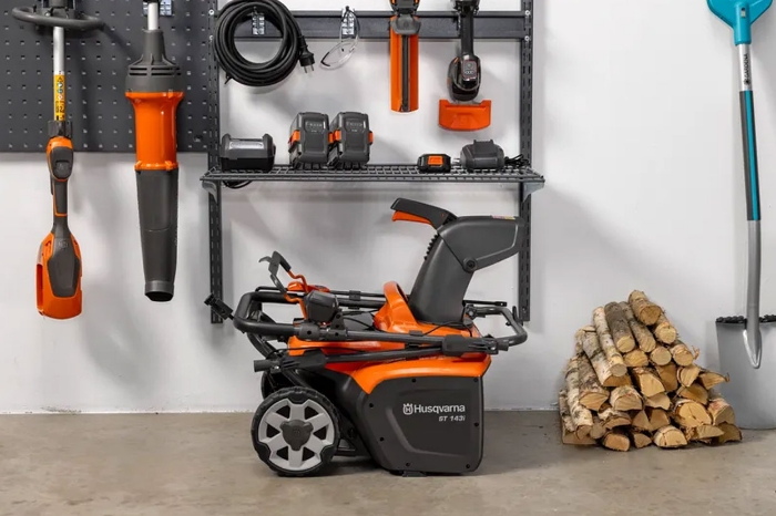 Husqvarna Snøfreser ST 143I 43CM