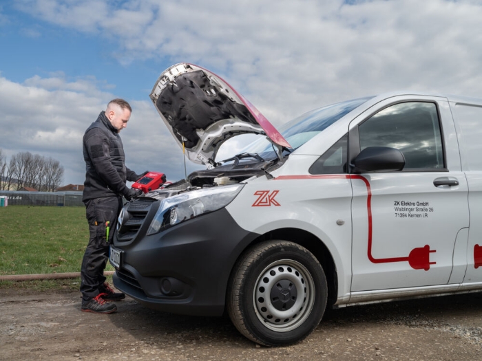 Milwaukee Hjelpestarter M18 JS2000-0