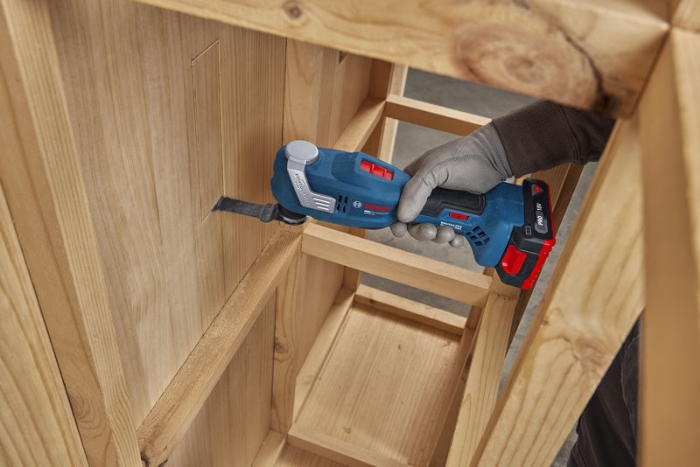 Bosch Multikutter GOP 18V-30 Solo