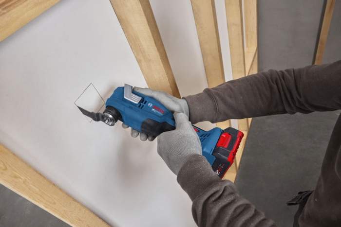 Bosch Multikutter GOP 18V-30 Solo