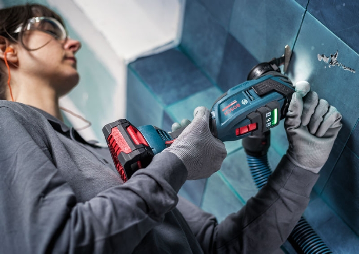 Bosch multiverktøy Expert EXOP18V-40 Solo L-BOXX